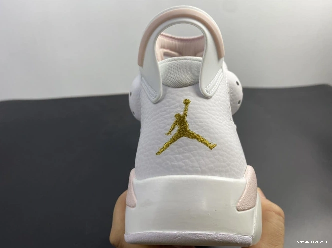 6 DH9696-100 Retro (W) Jordan Air Gold Hoops 1103